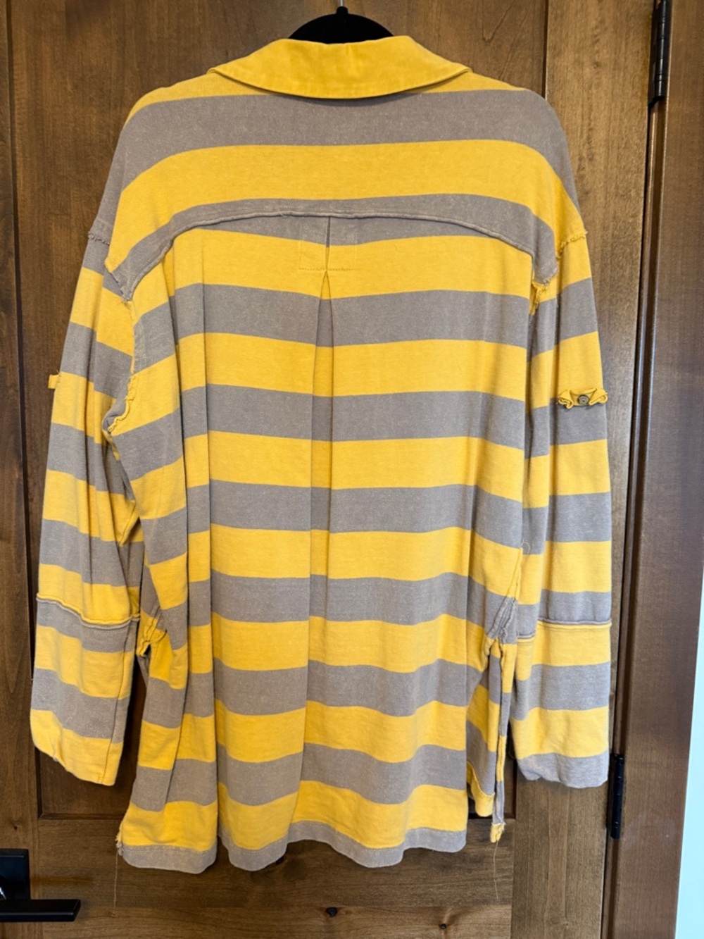 Oli & Hali rugby top size M NEW - Picture 2 of 2